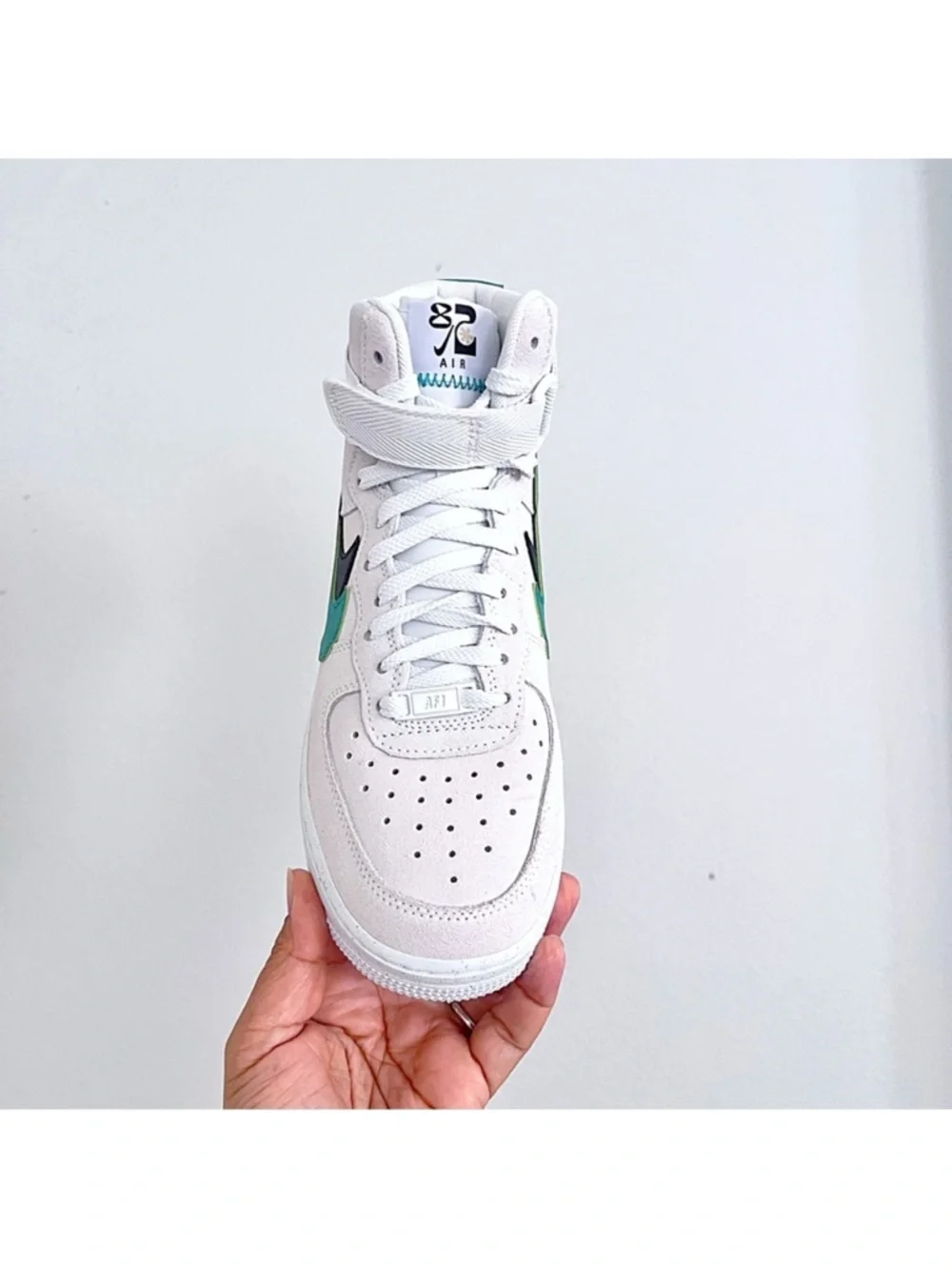 Nike Air Force 1 High Special Edition Sesame Neptune Women’s Sneakers